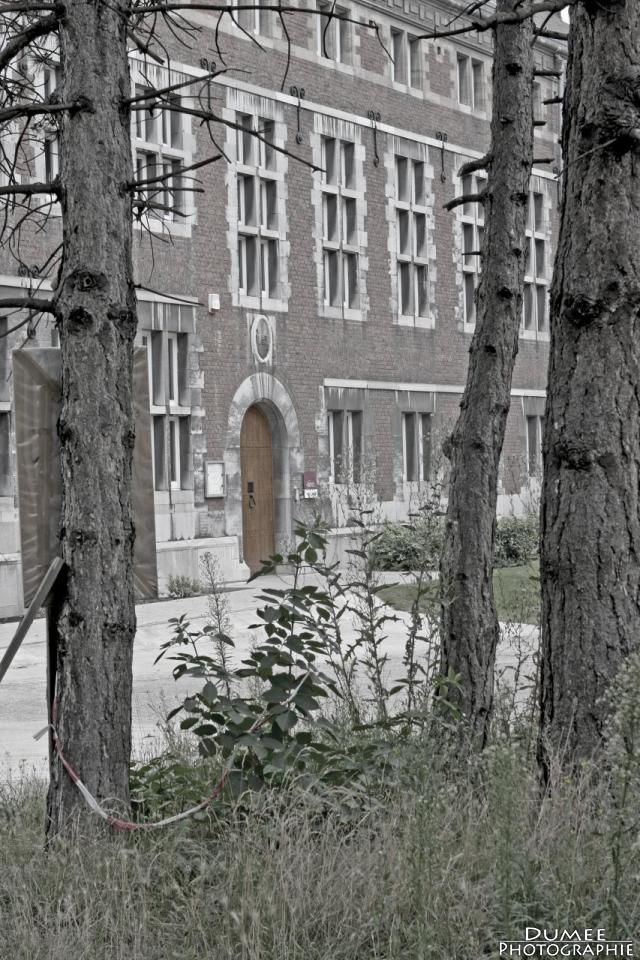 urban exploring, abandoned, schoolbuilding, liege, belgium